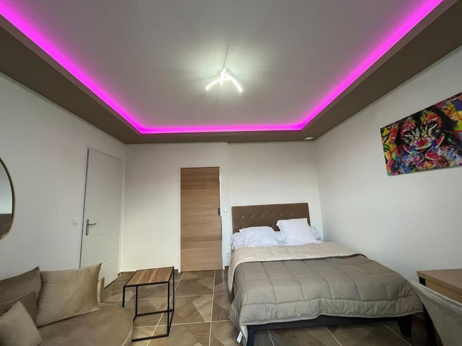 Compiègne Studio 54 מראה חיצוני תמונה